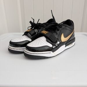 Nike Air Jordan Legacy 312 Low Bllack Metallic Gold (Youth 6 / Women's 8)